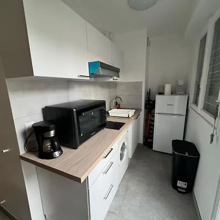 Bilocale Con Ampia Terrazza דירה מנטון